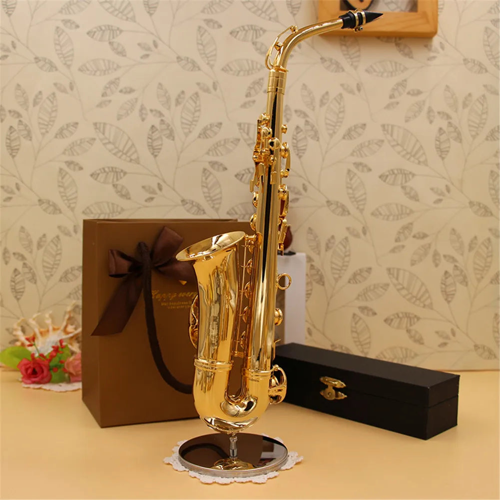 Mini saxofón modelo instrumento musical broche de cobre exhibición de decoración de escritorio en miniatura con caja + soporte 