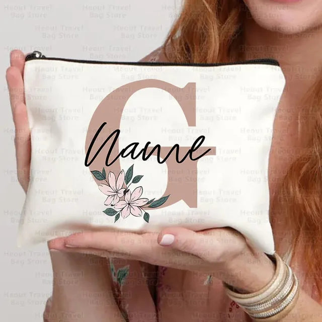 Bolsa de aseo personalizada con nombre personalizado, bolsa de maquillaje con inicial, necesidad de viaje para niños, estuche para lápices para escuela y oficina, regalo para profesores 