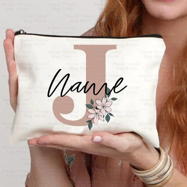 Bolsa de aseo personalizada con nombre personalizado, bolsa de maquillaje con inicial, necesidad de viaje para niños, estuche para lápices para escuela y oficina, regalo para profesores 