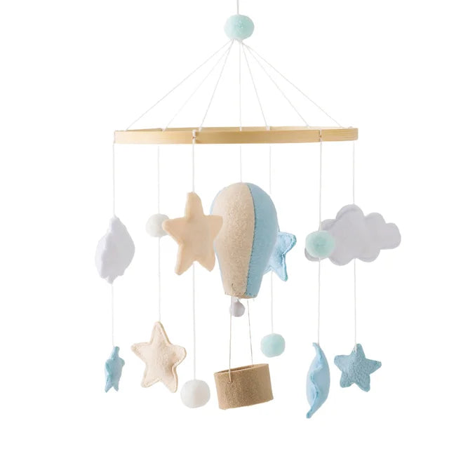 Crib Mobile Bed Bell Wooden Baby Rattles Soft Felt Cartoon Animal Bed Bell Newborn Music Box Hanging Toy Crib Bracket Baby Gifts